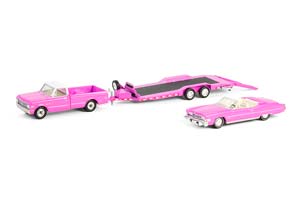 CHEVROLET C30 1972 С ПРИЦЕПОМ-АВТОВОЗОМ И CADILLAC ELDORADO CONVERTIBLE (ОТКРЫТЫЙ) 1974 (МАШИНА КЛАРЕНСА И АЛАБАМЫ ИЗ К/Ф "НАСТОЯЩАЯ ЛЮБОВЬ") (ДЛИНА МОДЕЛИ 6-10 СМ)
