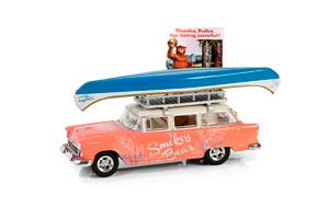 CHEVROLET TWO-TEN TOWNSMAN С КАНОЭ НА КРЫШЕ "THANKS FOLKS FOR BEING CAREFUL!" 1955 PINK/WHITE (ДЛИНА МОДЕЛИ 6-10 СМ)