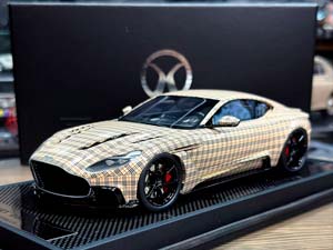 ASTON MARTIN DB11 BURBERRY / АСТОН МАРТИН DB11 BURBERRY (ЛИМИТ 15/20)