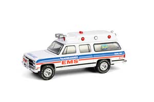 CHEVROLET SUBURBAN AMBULANCE "GLACIER COUNTY EMS" MONTANA 1991 (ДЛИНА МОДЕЛИ 6-10 СМ)