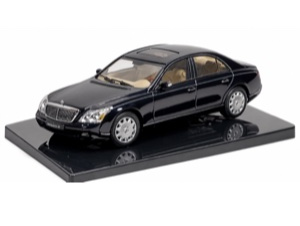 MAYBACH 57 SWB -2003 AUTOART 1:43