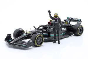 MERCEDES-AMG F1 W14 #44 FORMULA 1 2023 WITH FIGURE LEWIS HAMILTON / МЕРСЕДЕС-АМГ ФОРМУЛА-1 W14 ФИГУРКА ЛЬЮИС ХЭМИЛТОН