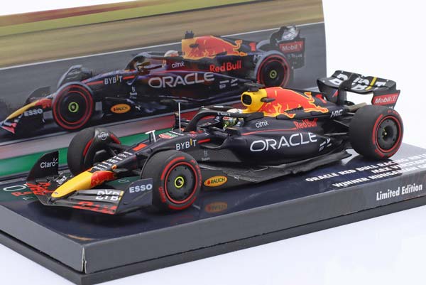 RED BULL RB18 #1 WINNER HUNGARY GP FORMULA 1 WORLD CHAMPION 2022 MAX VERSTAPPEN / РЕД БУЛЛ RB18 ПОБЕДИТЕЛЬ ХУНГАРЙ ГРАН-ПРИ ФОРМУЛА-1 ЧЕМПИОН МИРА МАКС ВЕРСТАППЕН