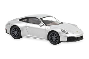 PORSCHE 911 CARRERA 4 GTS COUPE (992) 2024 POLAR SILVER METALLIC / ПОРШЕ 911 КАРРЕРА 4 ГТС КУПЕ 992 ПОЛЯРНО-СЕРЕБРИСТЫЙ МЕТАЛЛИК