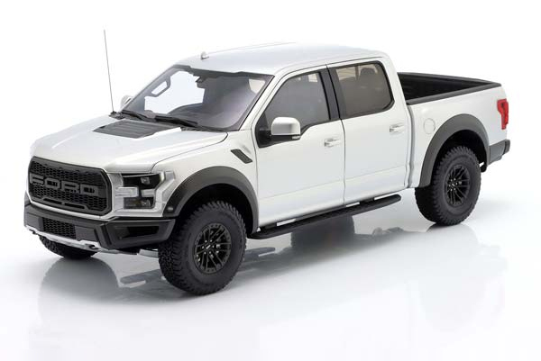 FORD F-150 RAPTOR SUPERCREW PICK-UP YEAR 2019 SILVER / ФОРД F-150 РАПТОР СУПЕРКРЕВ ПИК-УП СЕРЕБРИСТЫЙ
