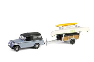 JEEP JEEPSTER COMMANDO SC-1 4X4 С ПРИЦЕПОМ ДЛЯ КАНОЕ И КАЯКОМ 1968 / ДЖИП ДЖИПСТЕР КОММАНДО SC-1 4X4 СЕРЫЙ