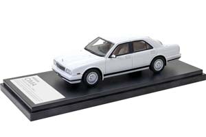 NISSAN CIMA TYPE III LIMITED L 1991 / НИССАН КИМА ТИП 3 ЛИМИТИРОВАННАЯ СЕРИЯ БЕЛЫЙ