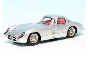 MERCEDES-BENZ 300 SLR UHLENHAUT COUPE 1955 / МЕРСЕДЕС-БЕНЦ 300 СЛР УХЛЕНХАУТ КУПЕ СЕРЕБРИСТЫЙ