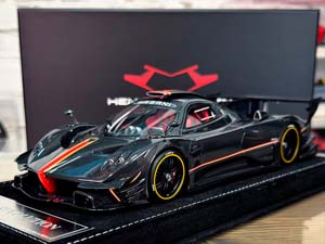 PAGANI ZONDA REVOLUTION BLACK CARBON/RED STRIPE / ПАГАНИ ЗОНДА REVOLUTION ЧЕРНЫЙ КАРБОН/КРАСНЫЙ ПОЛОСА (ЛИМИТ 10/30)