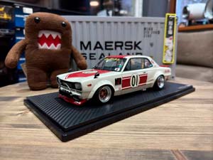 NISSAN LB-WORKS HAKOSUKA 2DOOR WHITE/RED / НИССАН LB WORKS ХАКОСУКА 2DOOR БЕЛЫЙ-КРАСНЫЙ