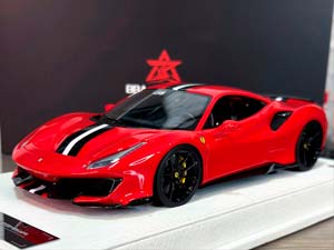 FERRARI 488 PISTA STANDARD RED BLACK RACING STRIPES / ФЕРРАРИ 488 PISTA СТАНДАРТНЫЙ КРАСНЫЙ ЧЕРНЫЙ ГОНОЧНЫЙ ПОЛОСЫ (ЛИМИТ 14/25)