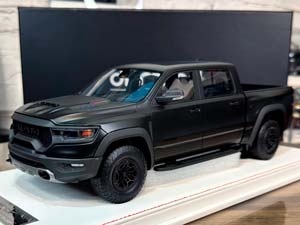DODGE RAM 1500 TRX MATT BLACK / ДОДЖ RAM 1500 TRX ЧЕРНЫЙ МАТОВЫЙ (ЛИМИТ 22/30; 23/30; 24/30)
