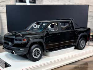 DODGE RAM 1500 TRX BLACK GLOSS / ДОДЖ RAM 1500 TRX ЧЕРНЫЙ ГЛЯНЦЕВЫЙ