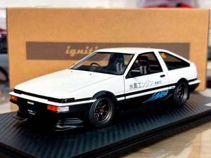 TOYOTA SPRINTER TRUENO 3DR (AE86) H2 WHITE/BLACK / ТОЙОТА СПРИНТЕР ТРУЕНО 3DR AE86 H2 БЕЛЫЙ-ЧЕРНЫЙ