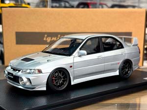 MITSUBISHI LANCER EVOLUTION Ⅳ (CN9A) SILVER / МИЦУБИСИ ЛАНСЕР ЭВОЛЮШН IV CN9A СЕРЕБРИСТЫЙ