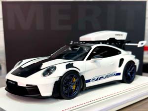 PORSCHE 911 (992) GT3 RS LUGGAGE WHITE/BLUE LIVERY WITH BLUE WHEELS / ПОРШЕ 911 992 GT3 RS LUGGAGE БЕЛО-СИНИЙ ЛИВРЕЯ С СИНИМИ КОЛЕСАМИ