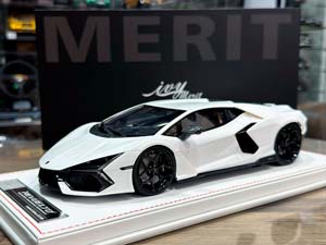 LAMBORGHINI REVUELTO WHITE / ЛАМБОРГИНИ РЕВУЭЛЬТО БЕЛЫЙ