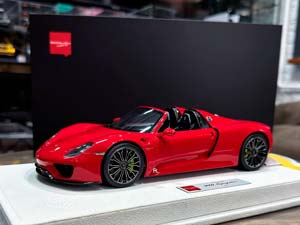 PORSCHE 918 SPYDER 2011 1:18 RED / ПОРШЕ 918 СПАЙДЕР КРАСНЫЙ
