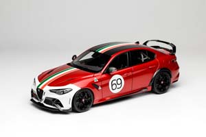 ALFA ROMEO GIULIA GTAM RED TWO-TONE/ITALY #69 / АЛЬФА РОМЕО ДЖУЛИЯ GTAM КРАСНЫЙ ДВУХТОННЫЙ/ИТАЛИЯ 69