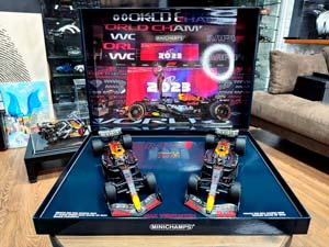 RED BULL RACING 2 CAR SET ORACLE RB19 MAX VERSTAPPEN WORLD CHAMPION QATER SPRINT & GP 2023 / НАБОР ИЗ 2 МОДЕЛЕЙ ORACLE РЕД БУЛЛ ГОНОЧНЫЙ RB19 MAX ФЕРСТАППЕН ЧЕМПИОН МИРА QATER SPRINT & ГРАН-ПРИ