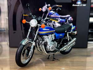 KAWASAKI 900 Z1 SUPER 4 1972 BLUE METALLIC / KAWASAKI 900 Z1 SUPER 4 СИНИЙ МЕТАЛЛИК