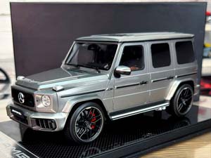 MERCEDES BENZ AMG G63 2025 SELENITE GREY METALLIC / МЕРСЕДЕС-БЕНЦ AMG G63 СЕЛЕНИТОВО-СЕРЫЙ МЕТАЛЛИК (ЛИМИТ 49/99)