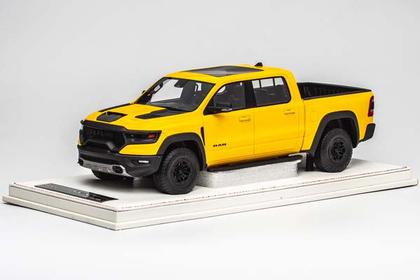DODGE RAM 1500 TRX 2026 YELLOW / ДОДЖ РЭМ ТРИКС ЖЕЛТЫЙ (ЛИМИТ 23/30)