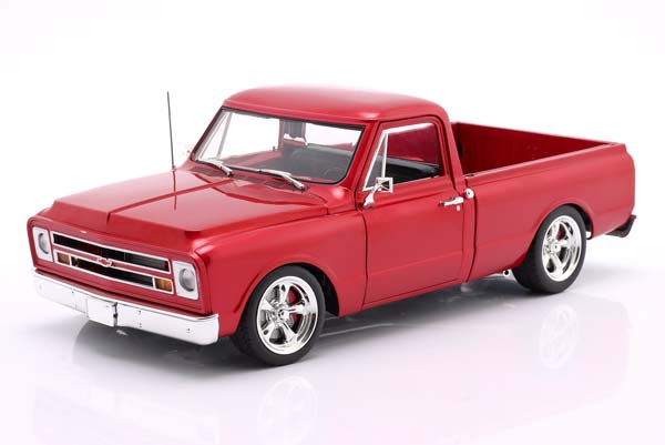 CHEVROLET C-10 CUSTOM SHOWTIME PICKUP LS3 POWERED YEAR OF CONSTRUCTION 1967 RED / ШЕВРОЛЕ C-10 КУСТОМ ШОВТИМЕ ПИКУП LS3 ПОВЕРЕД КРАСНЫЙ
