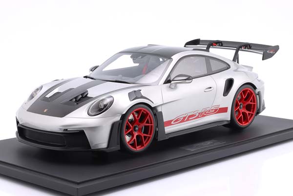 PORSCHE 911 (992.1) GT3 RS YEAR 2022 GT SILVER / PYRO RED / ПОРШЕ 911 992 1 ГТ3 RS ГТ СЕРЕБРИСТЫЙ ПЙРО КРАСНЫЙ