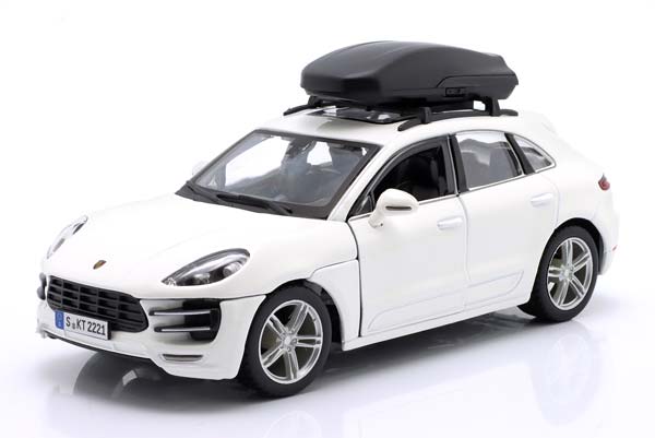 PORSCHE MACAN WITH ROOF BOX WHITE / ПОРШЕ МАКАН РУФ БОКС БЕЛЫЙ