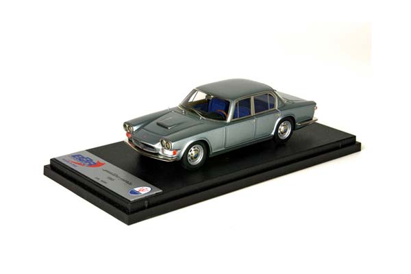 MASERATI QUATTROPORTE 1965 / МАЗЕРАТИ КУАТТРОПОРТЕ 1965 1:43