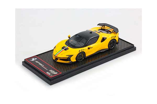 FERRARI SF90 XX STRADALE GIALLO MODENA / ITALIAN STRIPE / ФЕРРАРИ СФ90 КСКС СТРАДАЛЕ ИТАЛИАН ПОЛОСА 1:43 ЖЕЛТЫЙ
