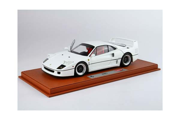 FERRARI F40 WHITE AND BLACK-SILVER RIMS BBR-KYOSHO / ФЕРРАРИ Ф40 - ДИСКИ ББР-КИОСХО 1:18 БЕЛЫЙ
