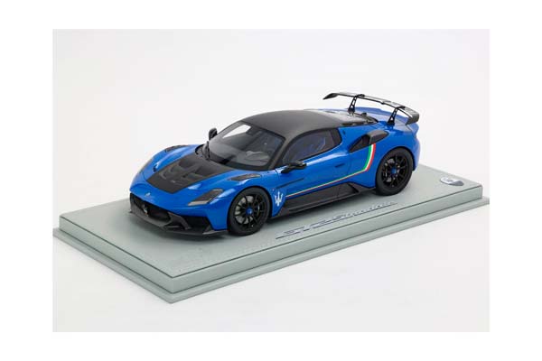 MASERATI GT2 STRADALE BLU INFINITO WITH ITALIAN STRIPE / МАЗЕРАТИ ГТ2 СТРАДАЛЕ ИНФИНИТО ИТАЛИАН ПОЛОСА 1:18 СИНИЙ