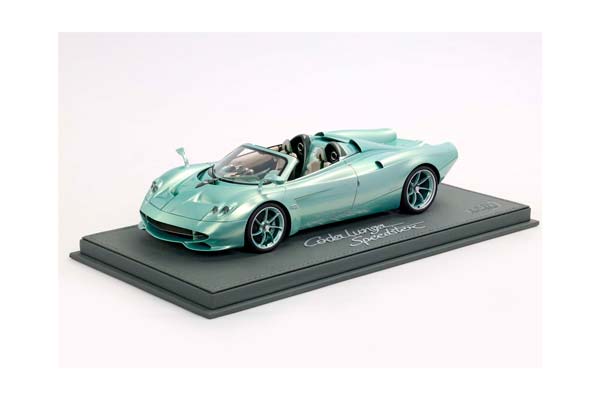 PAGANI HUAYRA CODALUNGA SPEEDSTER VERDE SPEEDSTER / ПАГАНИ ХУАЙРА КОДАЛУНГА СПЕЕДСТЕР СПЕЕДСТЕР 1:18 ЗЕЛЕНЫЙ