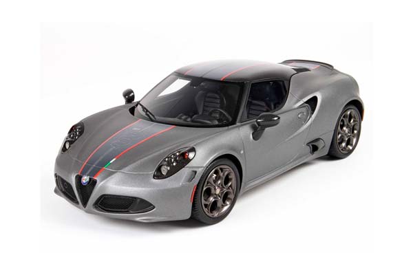 ALFA ROMEO 4C COMPETIZIONE GRIGIO VESUVIO OPACO / АЛЬФА РОМЕО 4К КОМПЕТИЦИОНЕ ВЕСУВИО ОПАКО 1:18 СЕРЫЙ