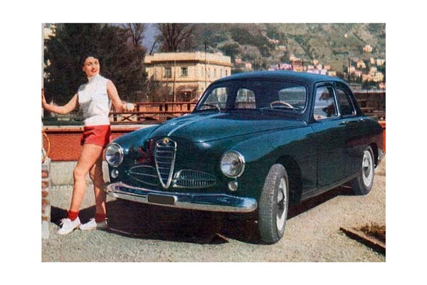 ALFA ROMEO 1900 BY RGM DESIGN BLU MARINA / АЛЬФА РОМЕО 1900 РГМ ДЕСИГН МАРИНА 1:18 СИНИЙ