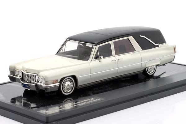 CADILLAC SUPERIOR CROWN SOVEREIGN LANDAULET FUNERAL CAR 1970 BLACK / WHITE / КАДИЛЛАК СУПЕРИОР КРОВН СОВЕРЕЙГН ЛАНДАУЛЕТ ФУНЕРАЛ АВТОМОБИЛЬ ЧЕРНЫЙ БЕЛЫЙ