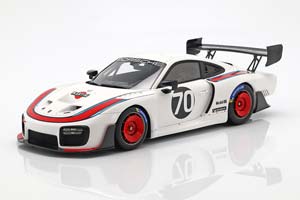 PORSCHE 935 #70 2018 BASED ON 911 (991 II) GT2 RS WITH SHOWCASE