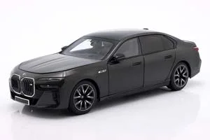 BMW I7 (M70) 2022 GREY METALLIC