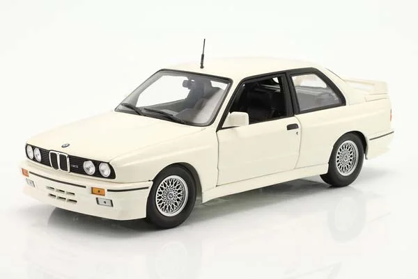 BMW E30 M3 1987 WHITE / БМВ Е30 М-ПАКЕТ БЕЛЫЙ