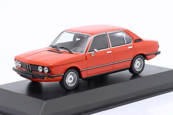 BMW 520 E12 1972 RED
