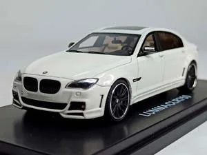 BMW F01 7ER LUMMA CLR 750 1:43 RENN