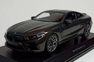 BMW M8 COUPE GREY 2020 MINICHAMPS 1:18