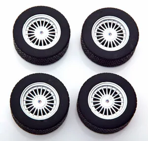 КОЛЕСА ДЛЯ МАСШТАБНОЙ МОДЕЛИ BMW ALPINA E30 RIMS AND TYRES-SET 16 SILVER BLACK