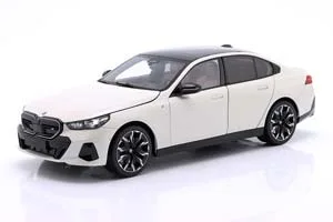 BMW I5 2023 WHITE METALLIC / БМВ АЙ5 БЕЛЫЙ