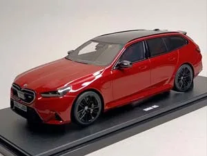BMW M5 TOURING -2025 (G99) GT SPIRIT 1:18