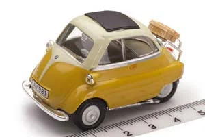 BMW ISETTA 250 (В БОКСЕ) / БМВ ИСЕТТА 250 БЕЛЫЙ