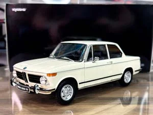 BMW 2002 TII WHITE / БМВ 2002 TII БЕЛЫЙ