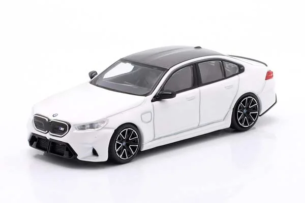 BMW M5 (G90) YEAR 2025 ALPINE WHITE / БМВ M5 G90 АЛЬПИЙСКИЙ БЕЛЫЙ